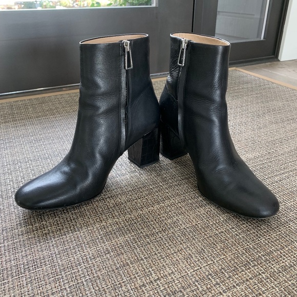 Paul Smith 'Sinah' Ankle Boots - Picture 1 of 4